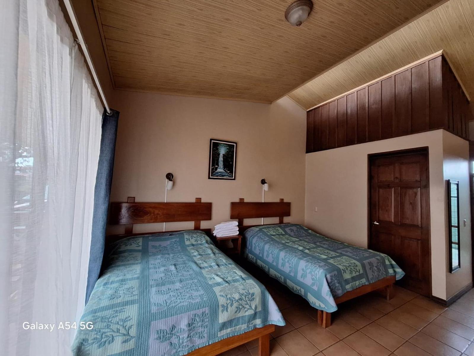 Iris Arenal Hotel La Fortuna Exterior foto
